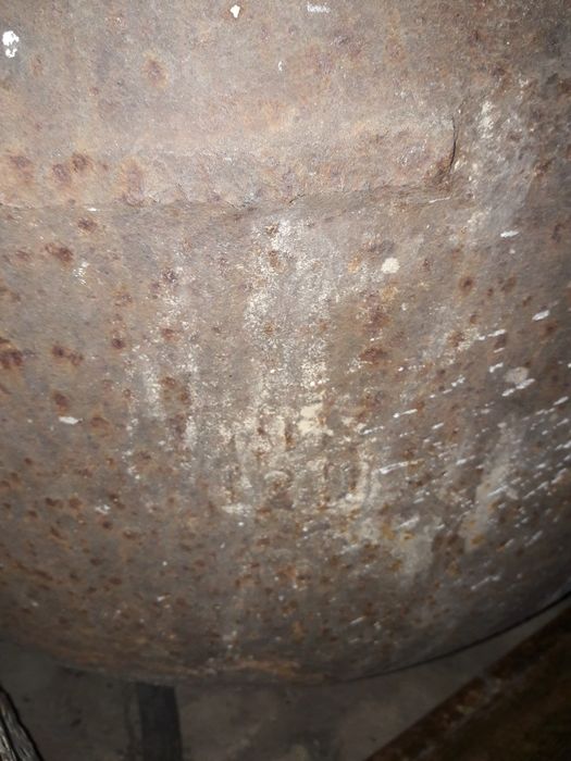 Казан 250л. Чугунный