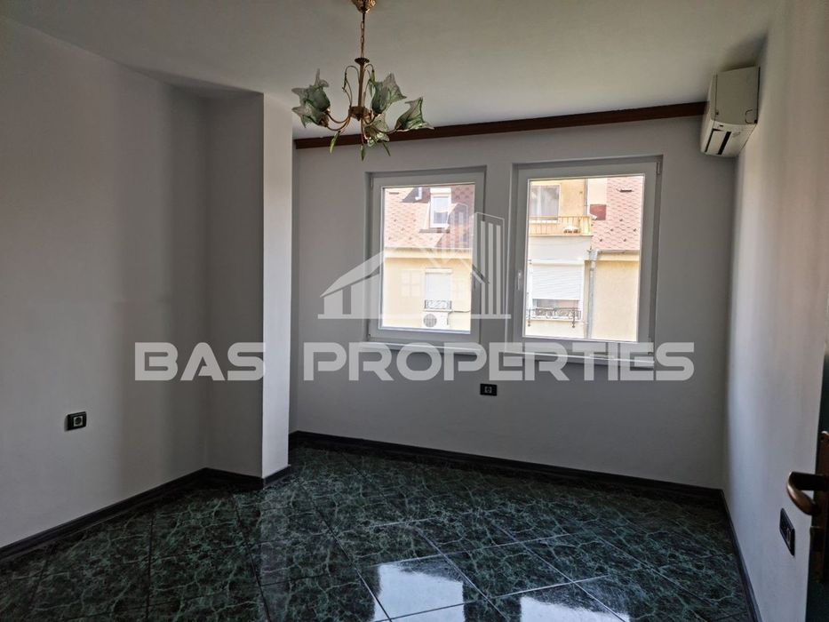 Продава се Тристаен апартамент в София, Редута - 148 кв.м за 1292 €/кв.м - Снимка #6