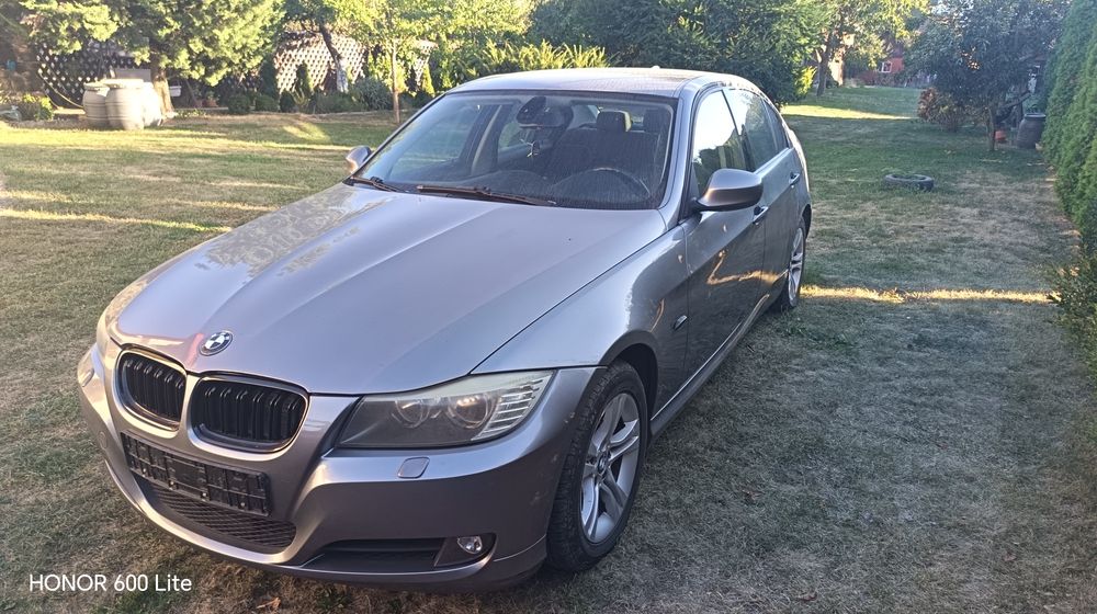 Vând BMW seria 3