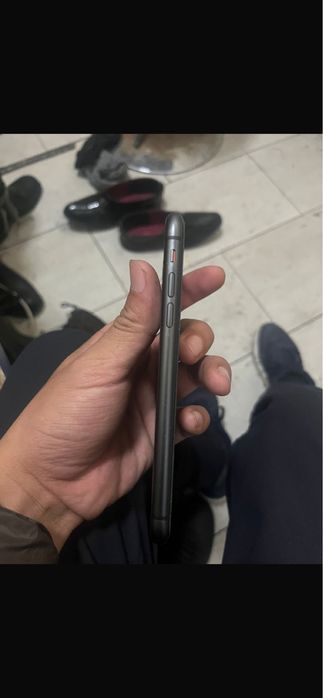 iPhone 11 64гб 72 емкость