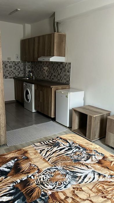 Închiriez garsoniera Regim Hotelier