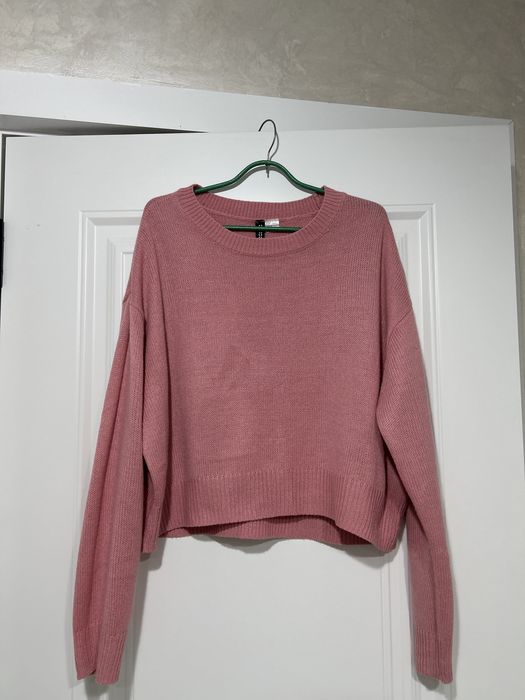 Продается женские одежды