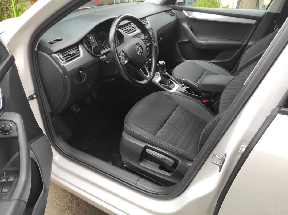 Шкода Октавия Facelift, Start Stop, Navi, Camera