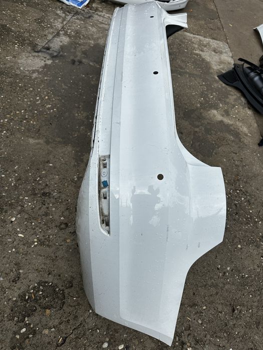Bară spate vw jetta 5C.