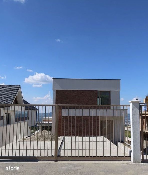 Casa individuala premium cu panorama superba asupra orasului Zona Wand