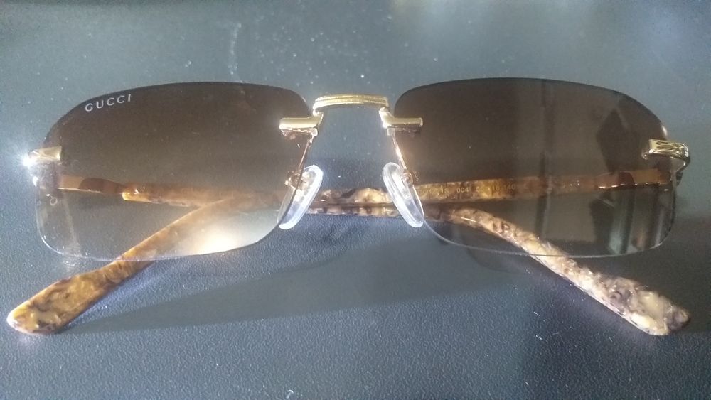 Ochelari Gucci ca si noi