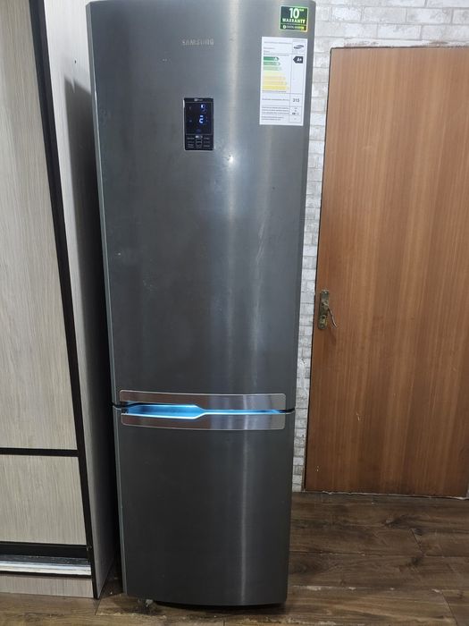 Холодильник Samsung No Frost