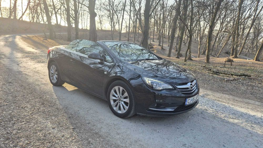 Opel Cascada Cabrio 1.6 Turbo Benzină 170 CP • Automată • Piele • 120.