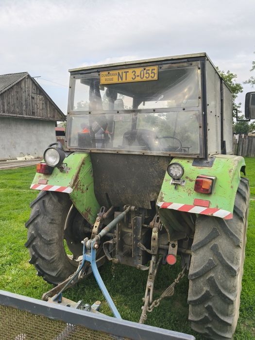 Vând tractor deutz