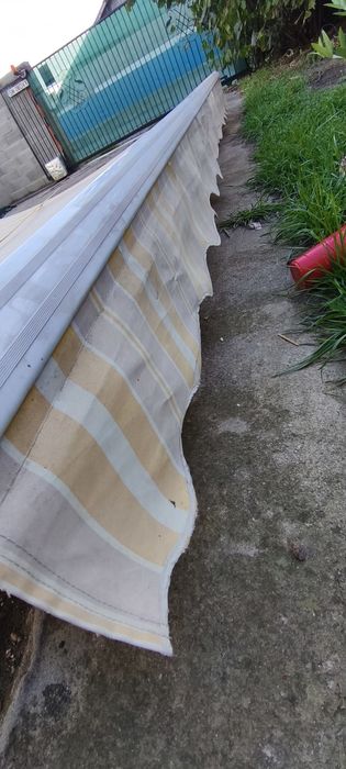 Copertină retractabilă 3.8 ml --- 3 ml folosită