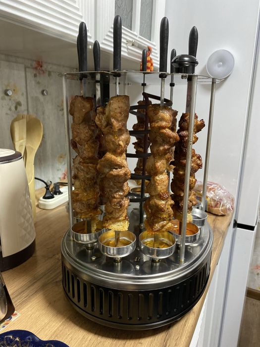 Продам электрошашлычницу