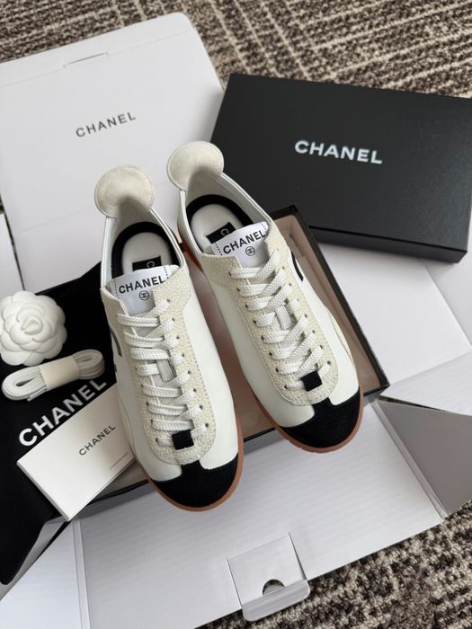 Adidasi Chanel