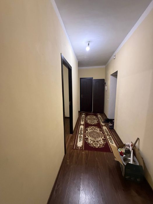 Sergili yangi hayot 8 hudud 2 xona 3 etaj 56m² qizil gishtli dom
