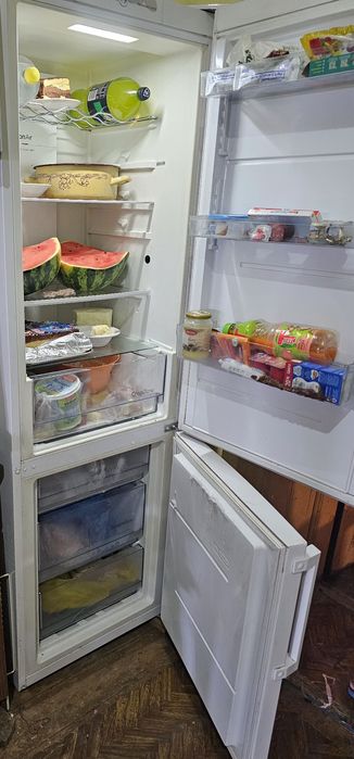 Vând frigider Gorenje