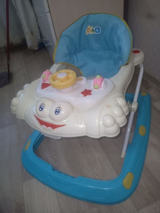 Детский ходунок,