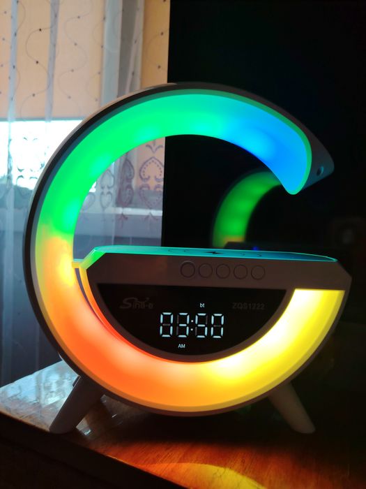 Продам без проводную зарядку