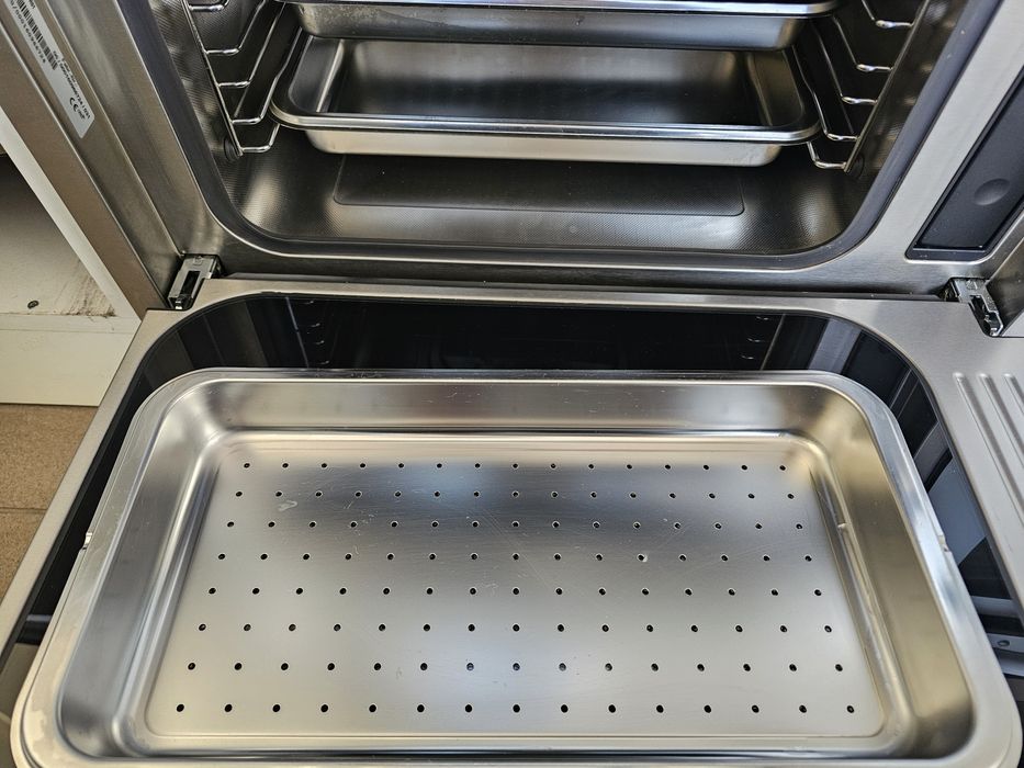 Парна фурна с микровълнова функция Miele DGM 7440