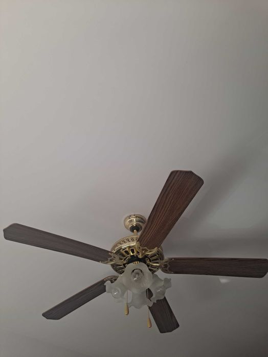 Полилей с вентилатор,  като нов