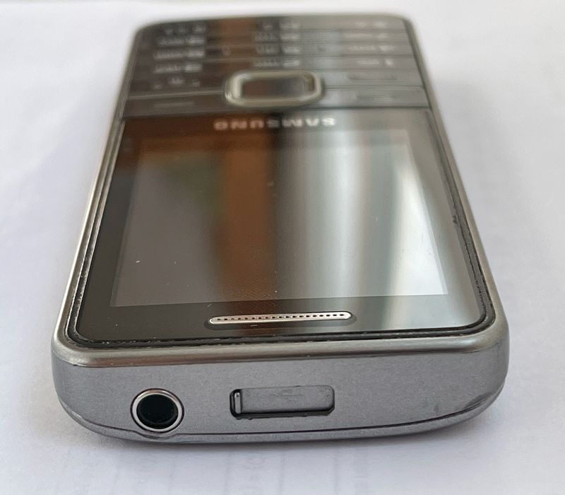 Samsung S5610 baterie noua Bluetooth slot card