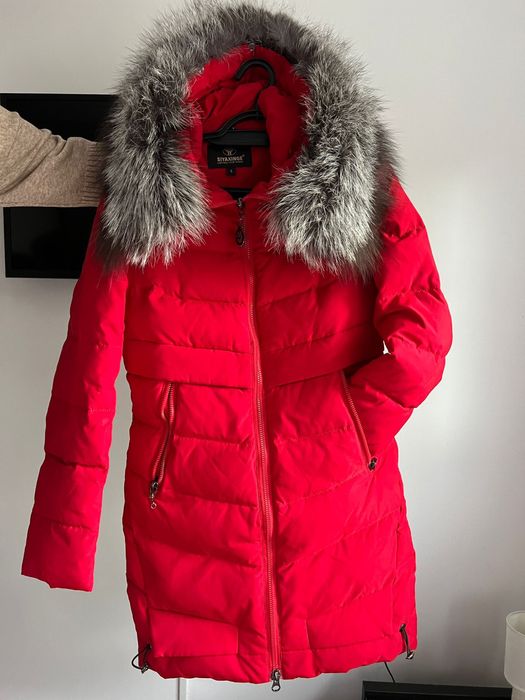 Geaca de iarna cu guler de blana naturala marimea S