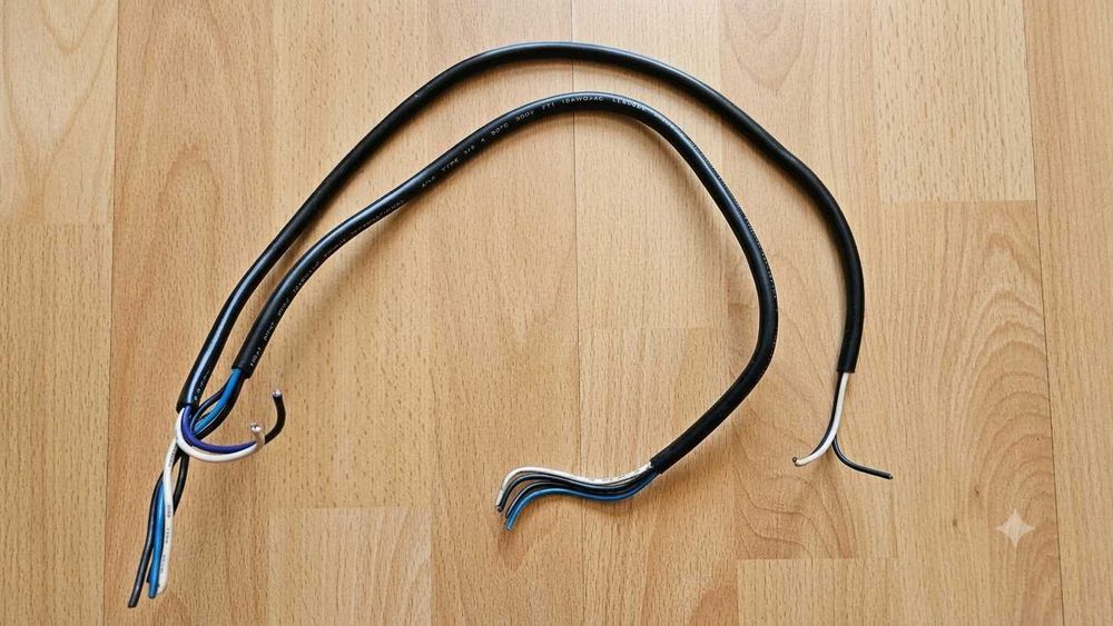 Pachet 2 Cabluri Cupru Izolate PVC BSE și International CSA 18AWG Lungime 55 cm