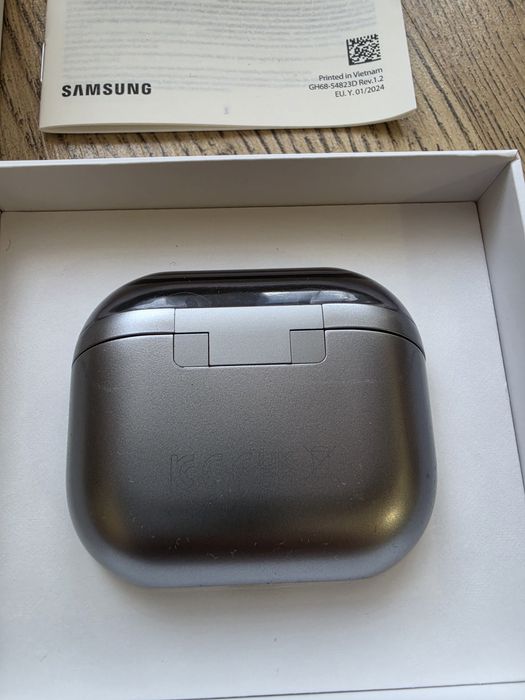 Samsung Galaxy Buds3, grey, in Garantie.
