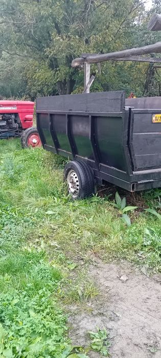 Vând remorcă  cu tabla de 0.3