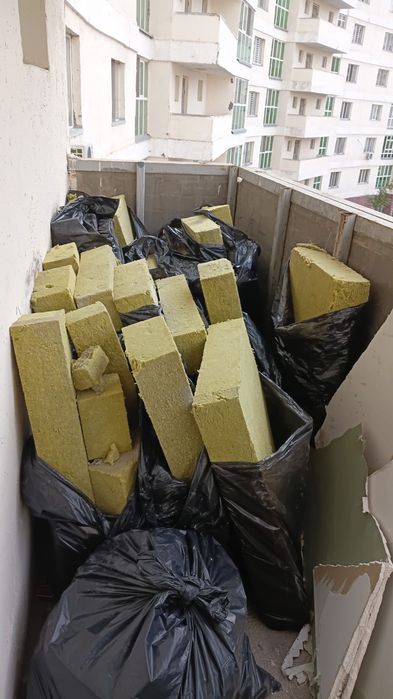 продам  минивата    пластиковый окно с дверью