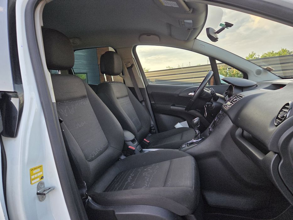 Opel Meriva  / 1.7 Diesel  / Cutie automata