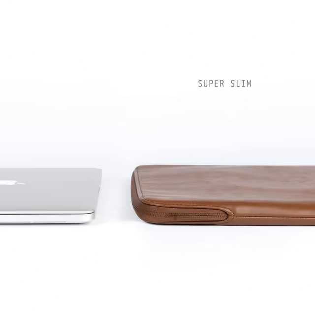 Husă din piele premium pentru Laptop Comfyable pentru MacBook Pro de 16 inci și Air de 15 inci – Maro