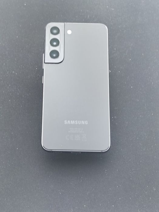 Samsung Galaxy S22 5G  128 GB ID-cqv808