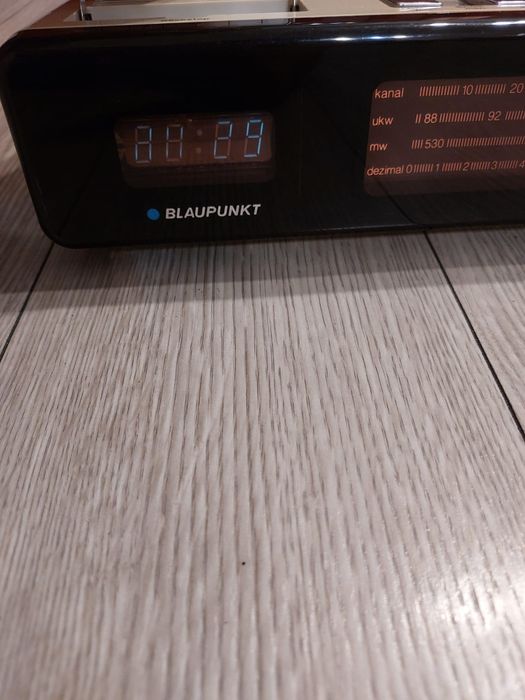 Vand Radio cu Ceas Blaupunkt mega clock Rams Flip 200