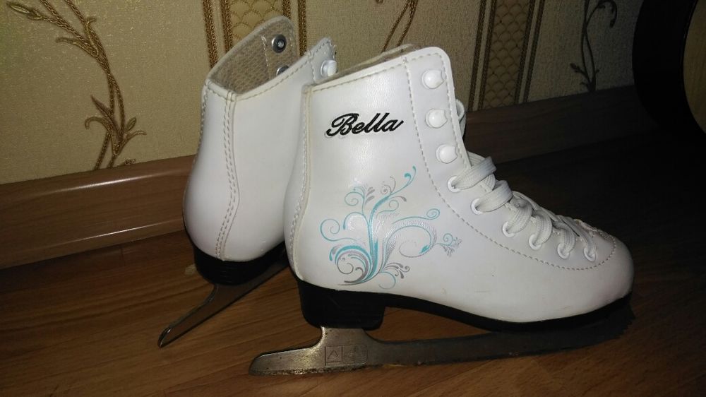 Продам коньки...