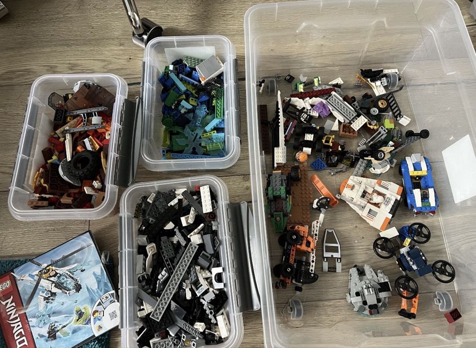 Голям лот Lego комплекти, фигурки, части