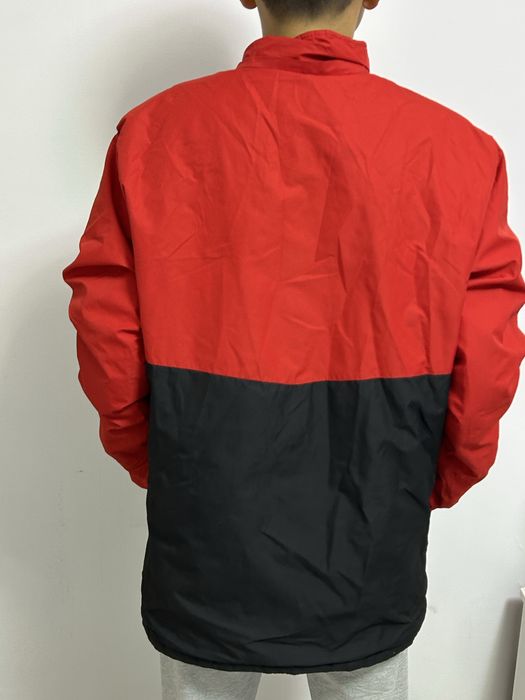 Куртки в отчличном состоянии