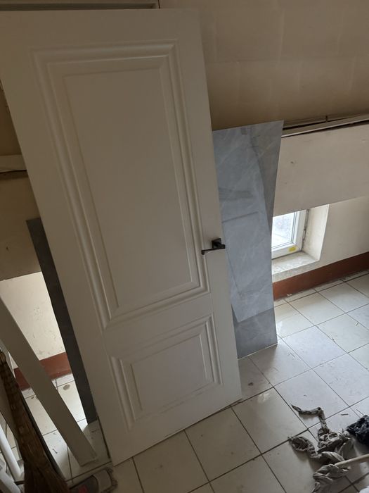 3 двери бу с корробками