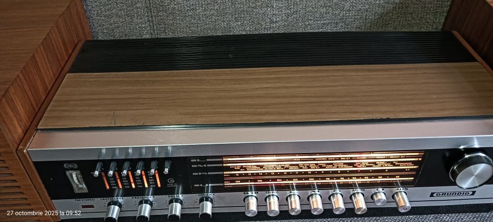 Amplituner Grundig RTV 380/Boxe Grundig Box 8