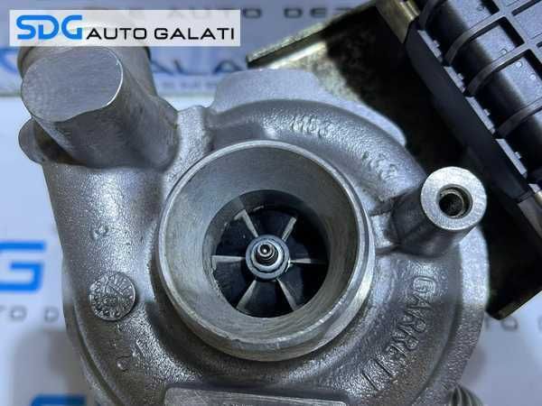 Turbo Turbina Turbosuflanta Dreapta Peugeot 407 2.7 HDI UHZ 2005 - 2010 Cod 4U3Q-6K682-AL 4U3Q6K682AL 723341-13 [B3817]