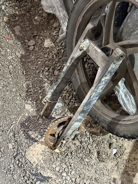 Продам запчасти на Alfa