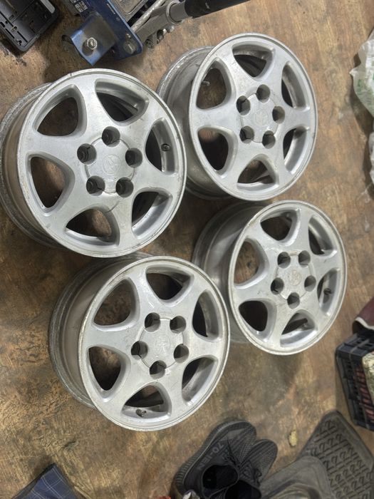 Диски комплект Тойота Ипсум