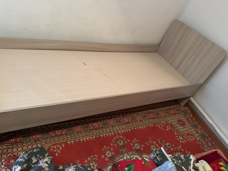 Кровать……………………..