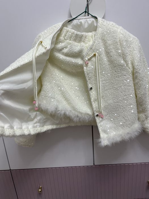 Платье праздничное