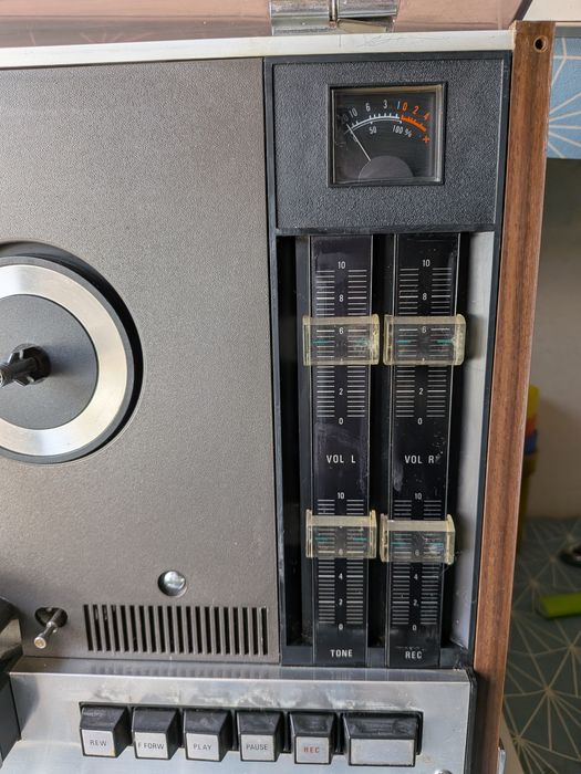 Magnetofon Philips Stereo Recorder N4414