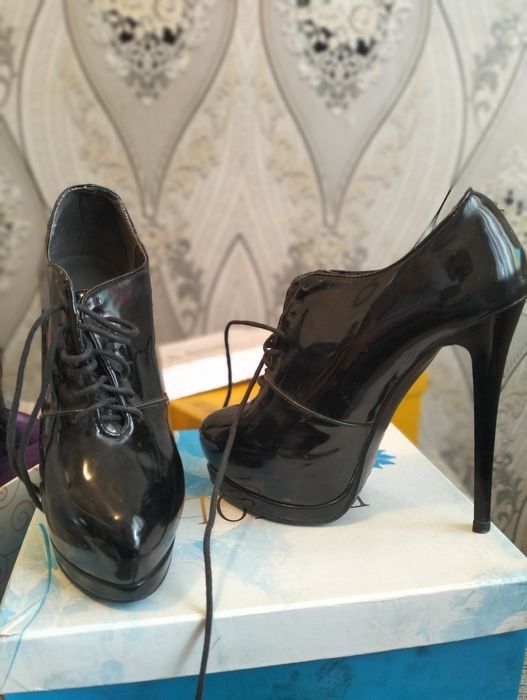 Туфли, по 5000 т