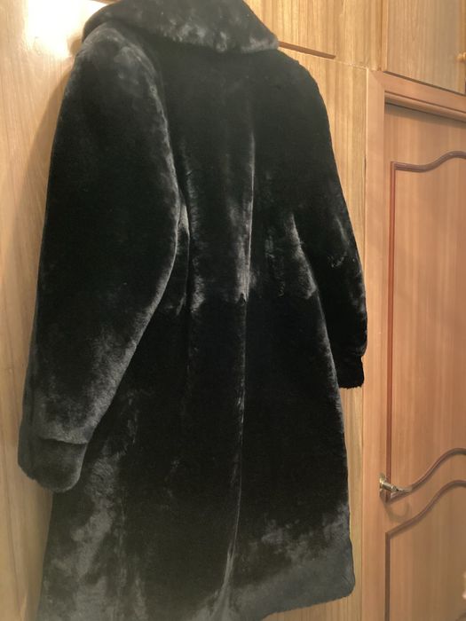 Продам новую цигейковую шубу