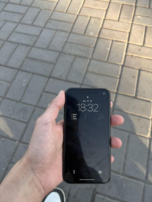 IPhone 11 black 64gb