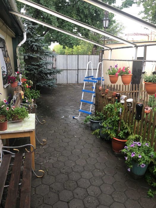 Продам благоустроенный дом в центре города