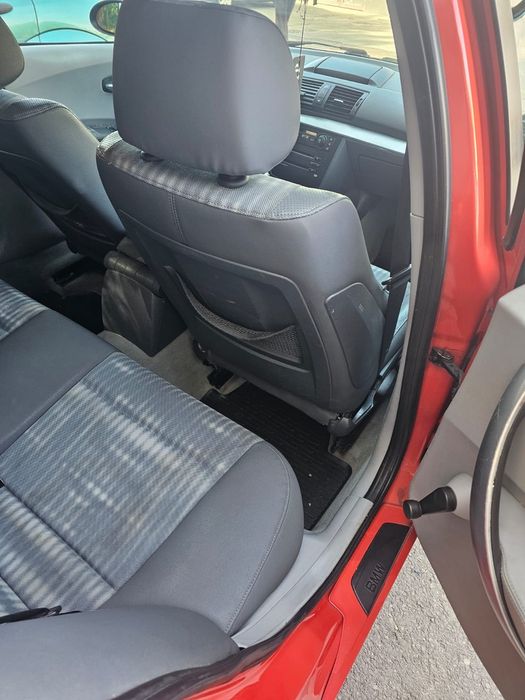 BMW SERIA 1 116i
