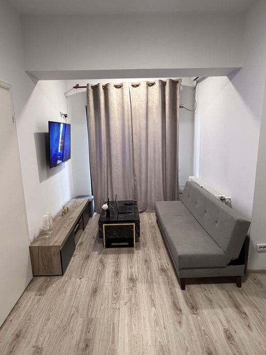 4 draperii crem cu inele – stare foarte bună
