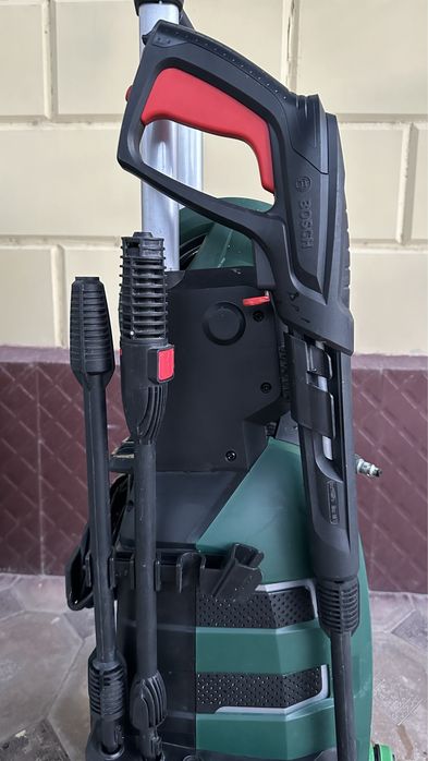 Мойка высокого давления Bosch